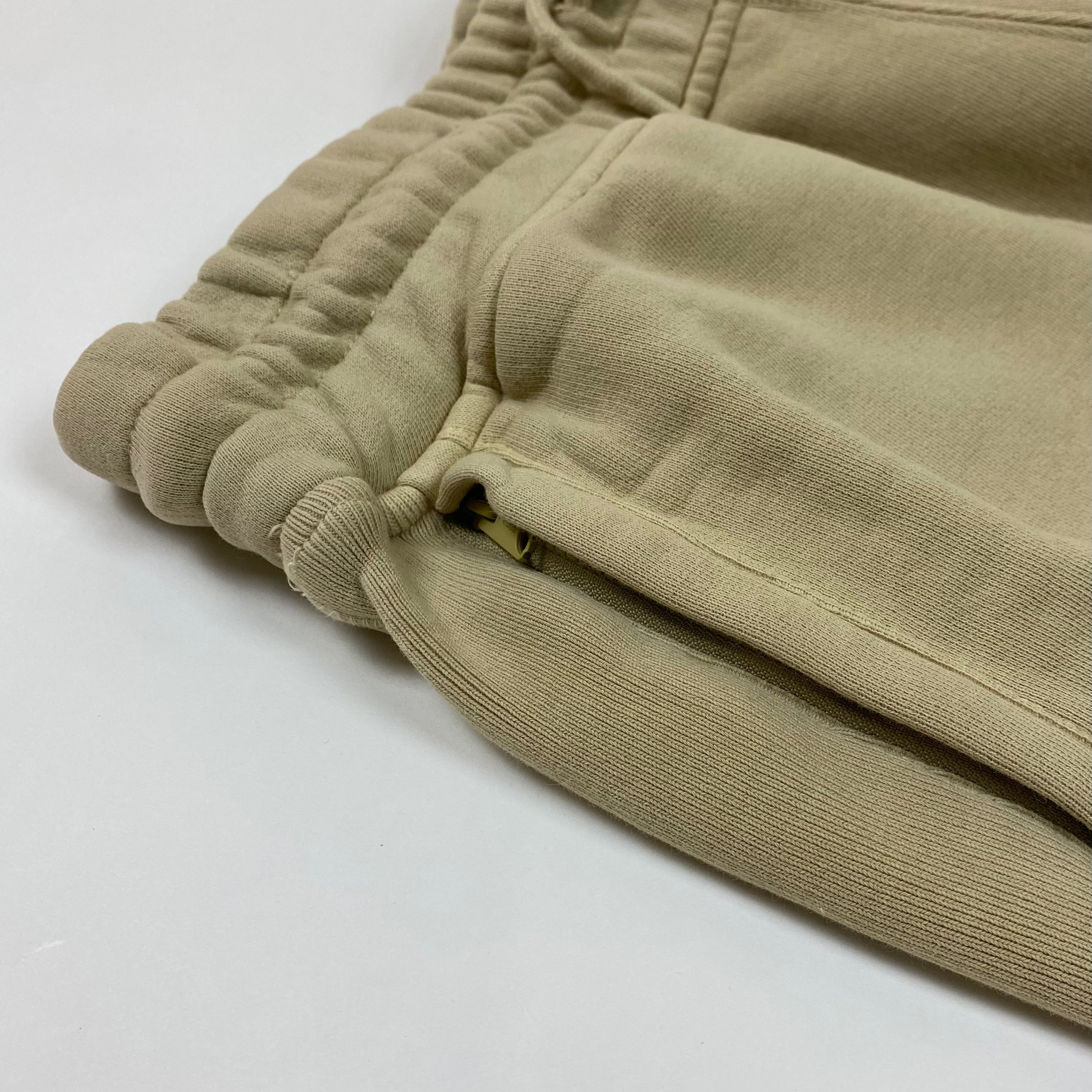 YZY SZN 4 Toad Sweatpants