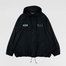 YE24 2022 Gaffer Tape Logo Windbreaker