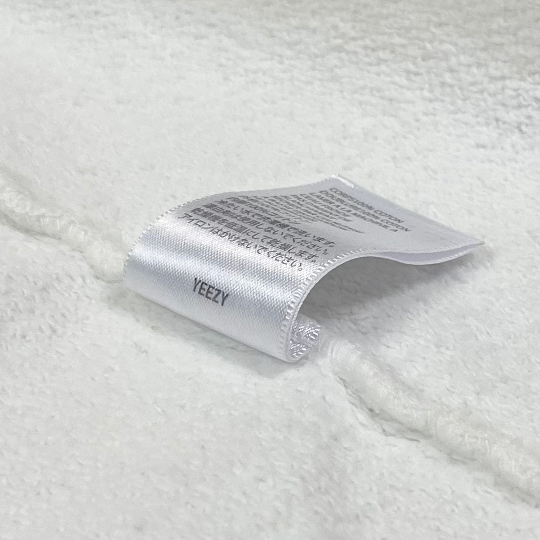 JIK 2019 OG NY Crewneck In White