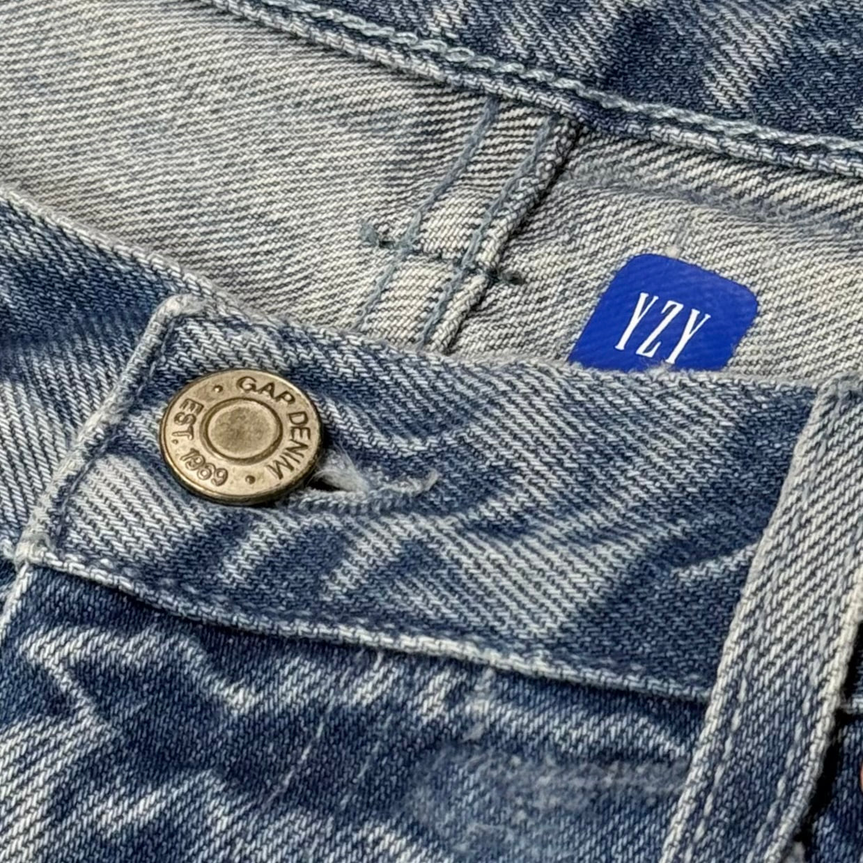 YGEBB 2022 Washed Denim Pants In Indigo