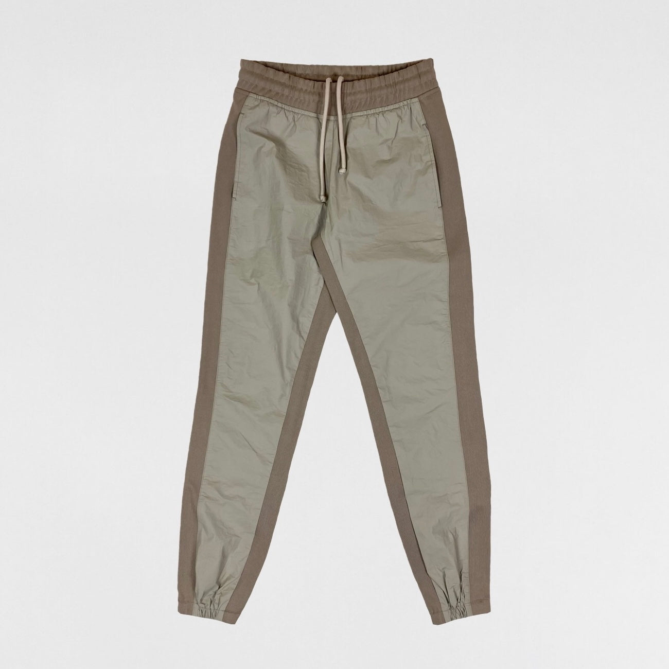 YZY SZN 3 Tyvek Jogger In Bone