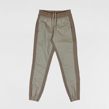 YZY SZN 3 Tyvek Jogger In Bone