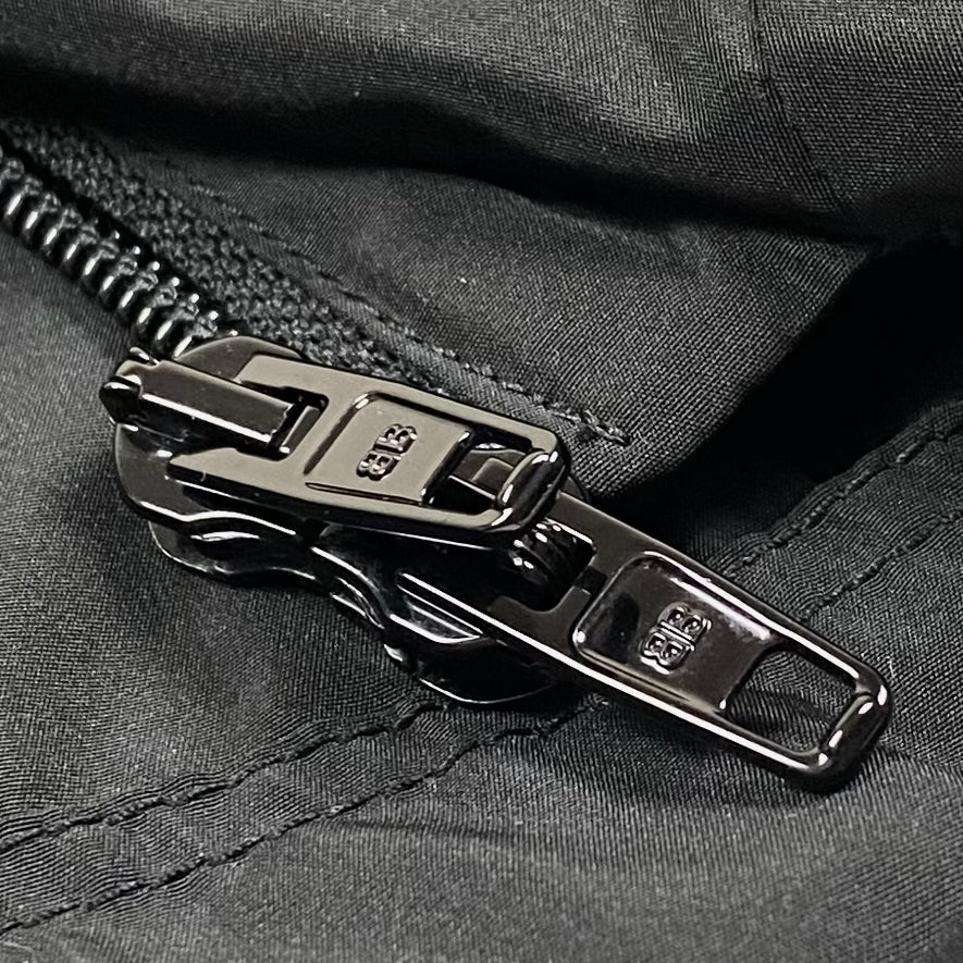 YE24 2022 Gaffer Tape Logo Windbreaker