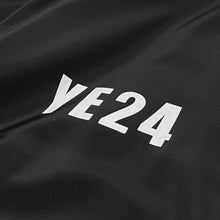 YE24 2022 Gaffer Tape Logo Windbreaker