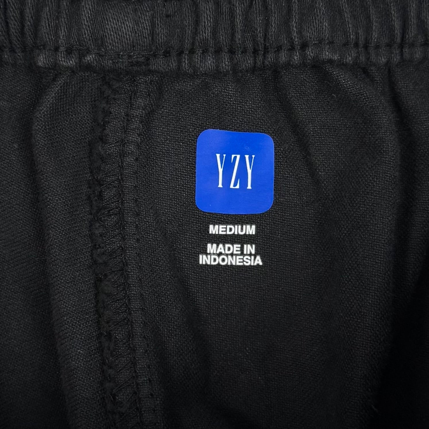 YZY GAP 2022 Sateen Cargos In Black