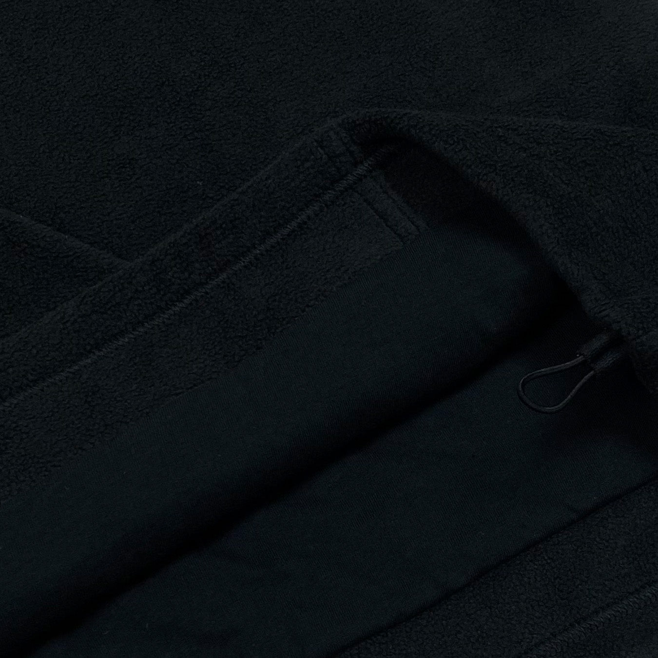 YGEBB 2022 Polar Fleece Hoodie In Black