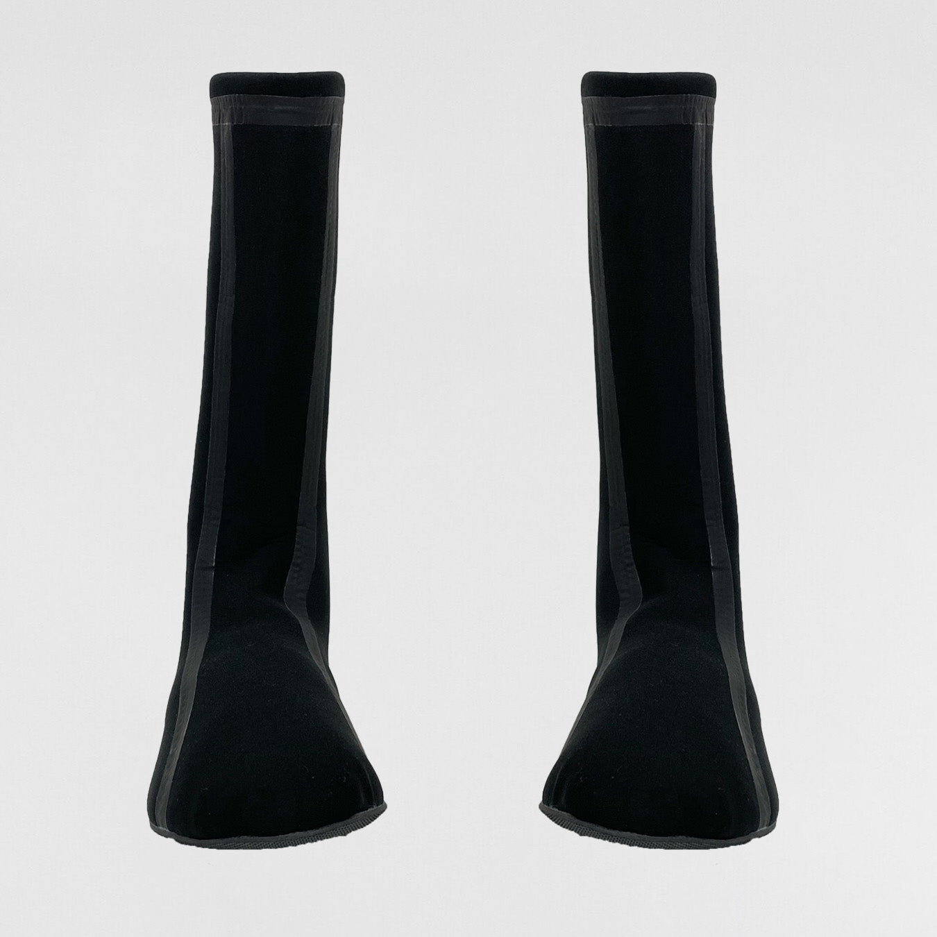 YZY SZN 9 Unreleased Runway High Scuba Boots