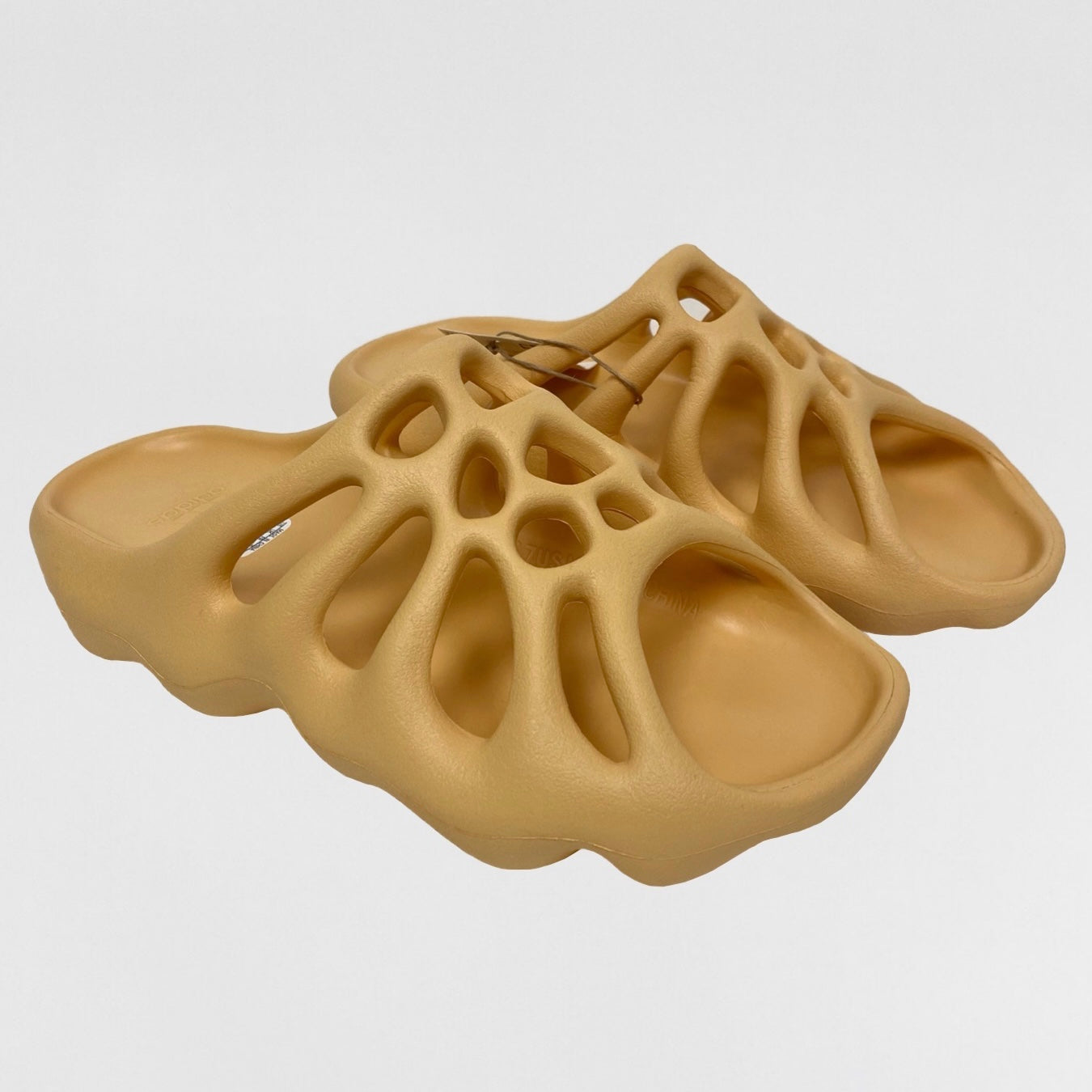 YZY 450 Slides In Cream