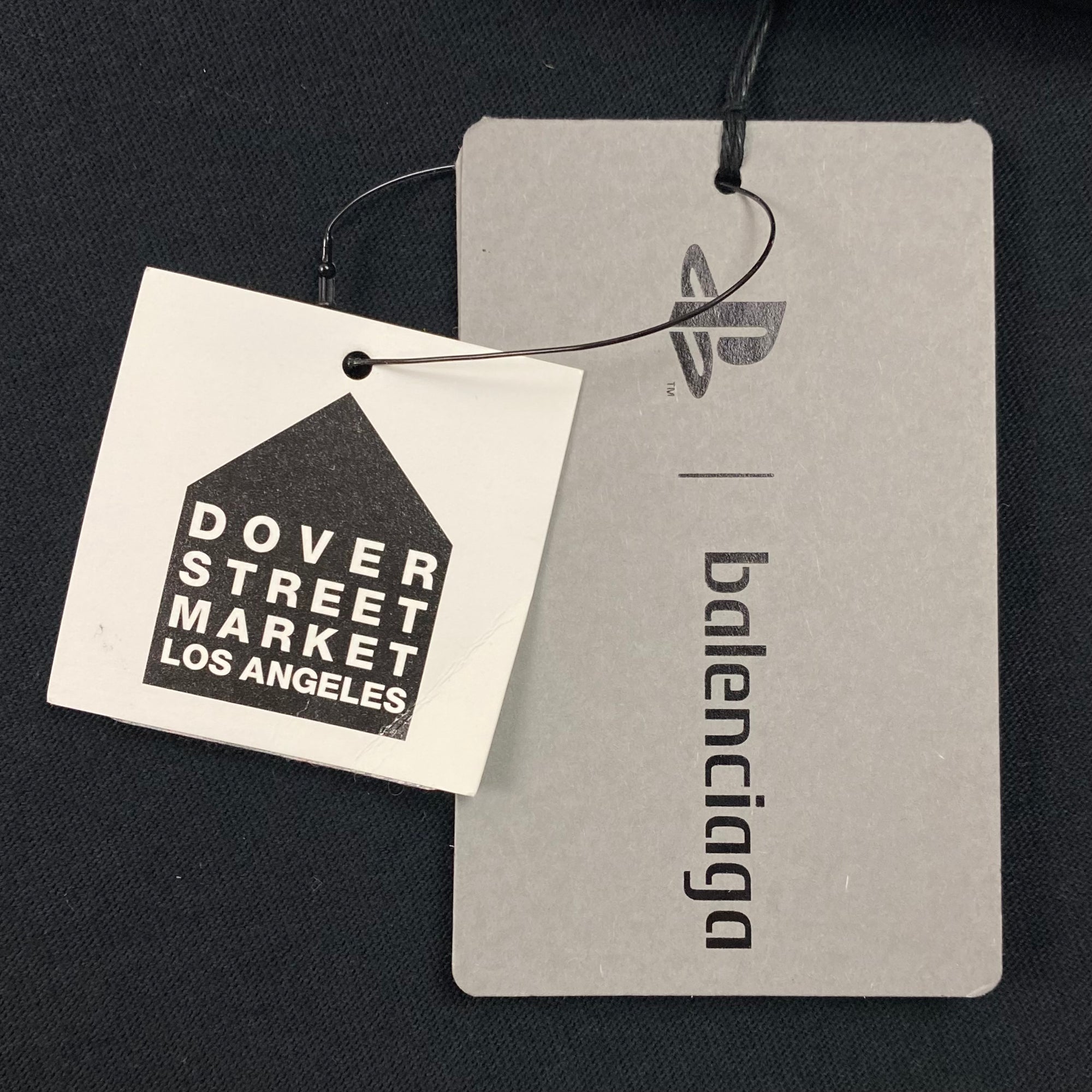 YE24 2022 Multi Logo Tee